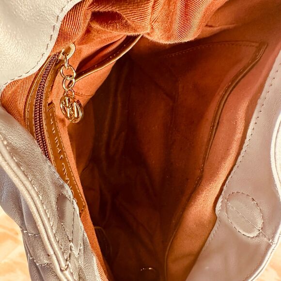 Donald Pliner Shoulder Bag - Picture 5 of 12